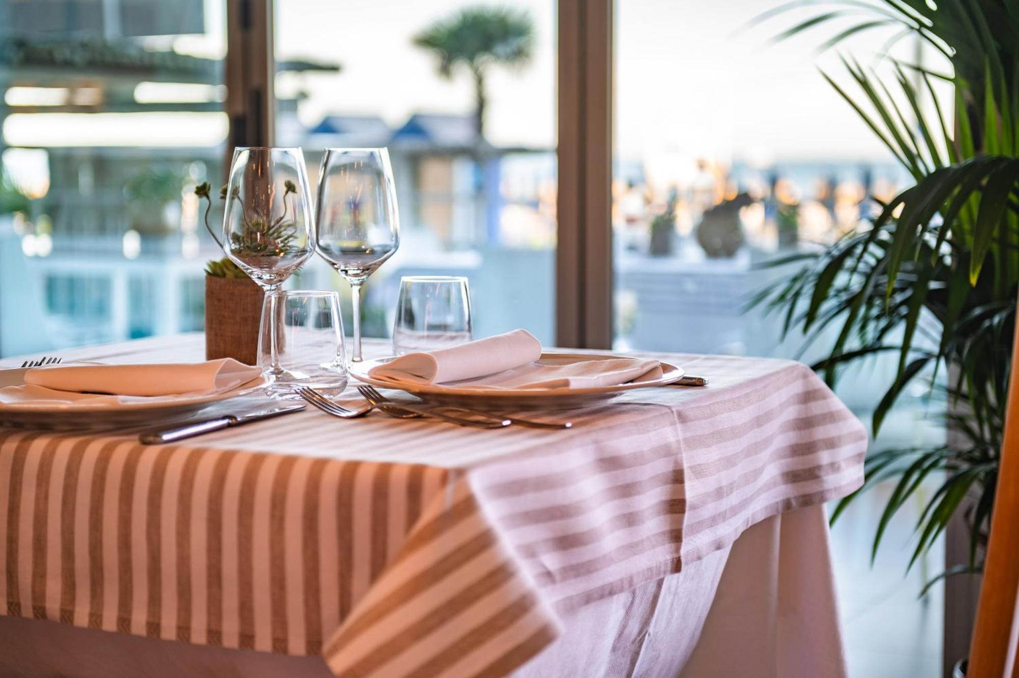 Hotel Orizzonte Lido di Jesolo Exterior foto